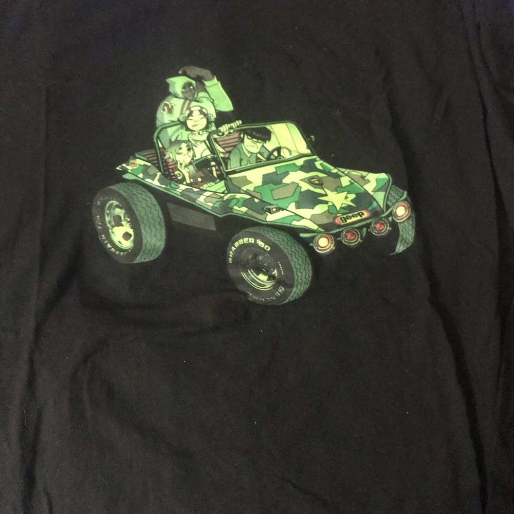 Gorillaz t shirt